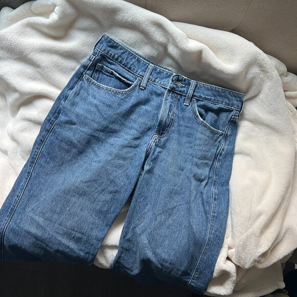 Hollister Curvy Mid-Rise Medium Wash Baggy Jeans - Picture 3 of 6